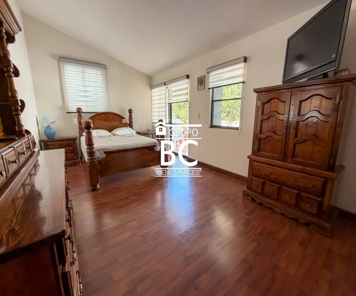 Casa En Venta,La Floresta,Paseo de La Colina 14, Chapala, Jalisco 45920, 5 Habitaciones,6 Baños,Paseo de La Colina,1,psOWKwh