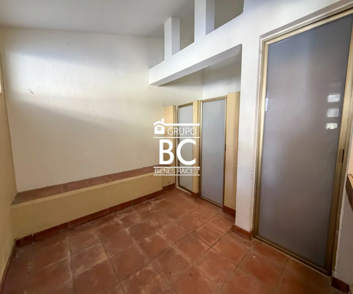 Casa En Venta,La Floresta,Paseo de La Colina 14, Chapala, Jalisco 45920, 5 Habitaciones,6 Baños,Paseo de La Colina,1,psOWKwh