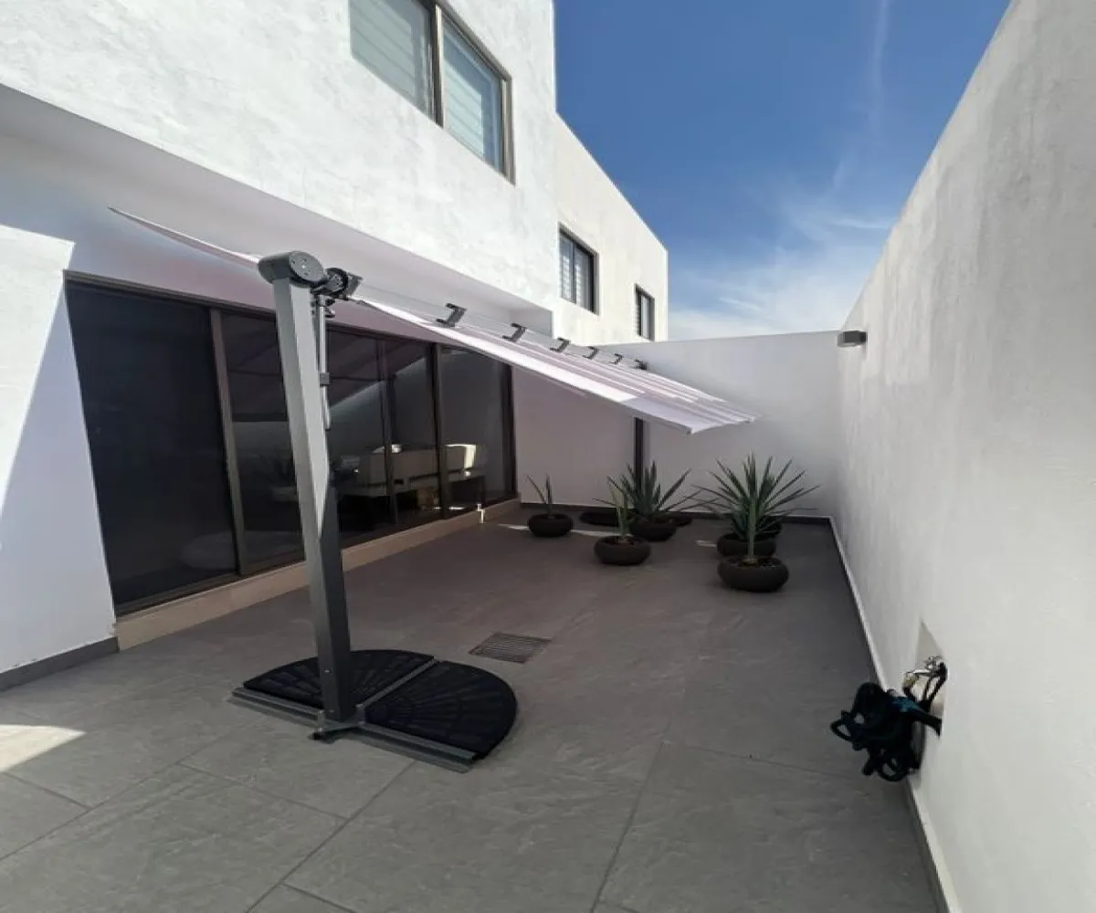 Casa En Venta,Capital Norte,Avenida Paseo de la Cantera 200 151, Zapopan, Jalisco 45134, 4 Habitaciones,3 Baños,Avenida Paseo de la Cantera,3,pGNCcOs