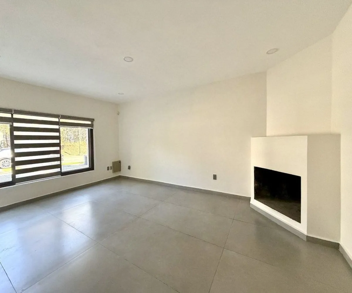 Casa En Venta,El Palomar,Paseo de La Vista Hermosa 209, Tlajomulco de Zúñiga, Jalisco 45643, 5 Habitaciones,5 Baños,Paseo de La Vista Hermosa,2,p0rIUns