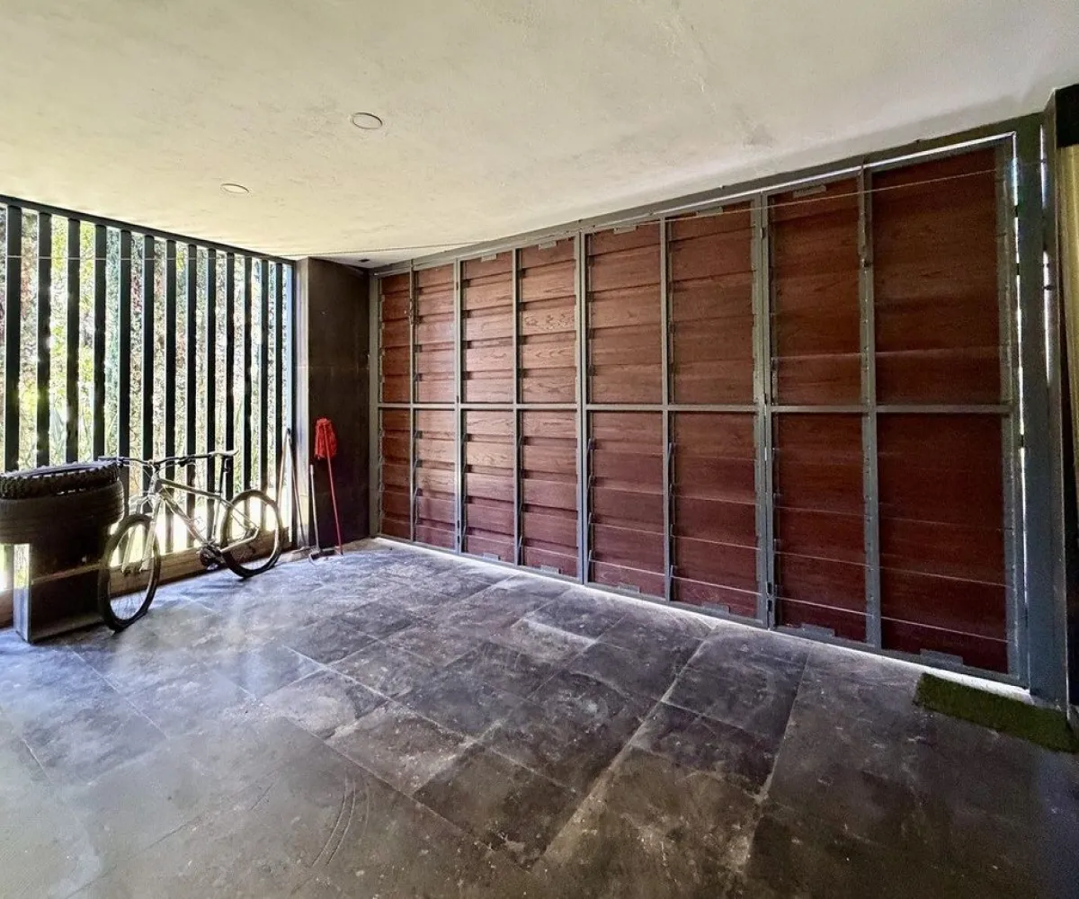 Casa En Venta,El Palomar,Paseo de La Vista Hermosa 209, Tlajomulco de Zúñiga, Jalisco 45643, 5 Habitaciones,5 Baños,Paseo de La Vista Hermosa,2,p0rIUns