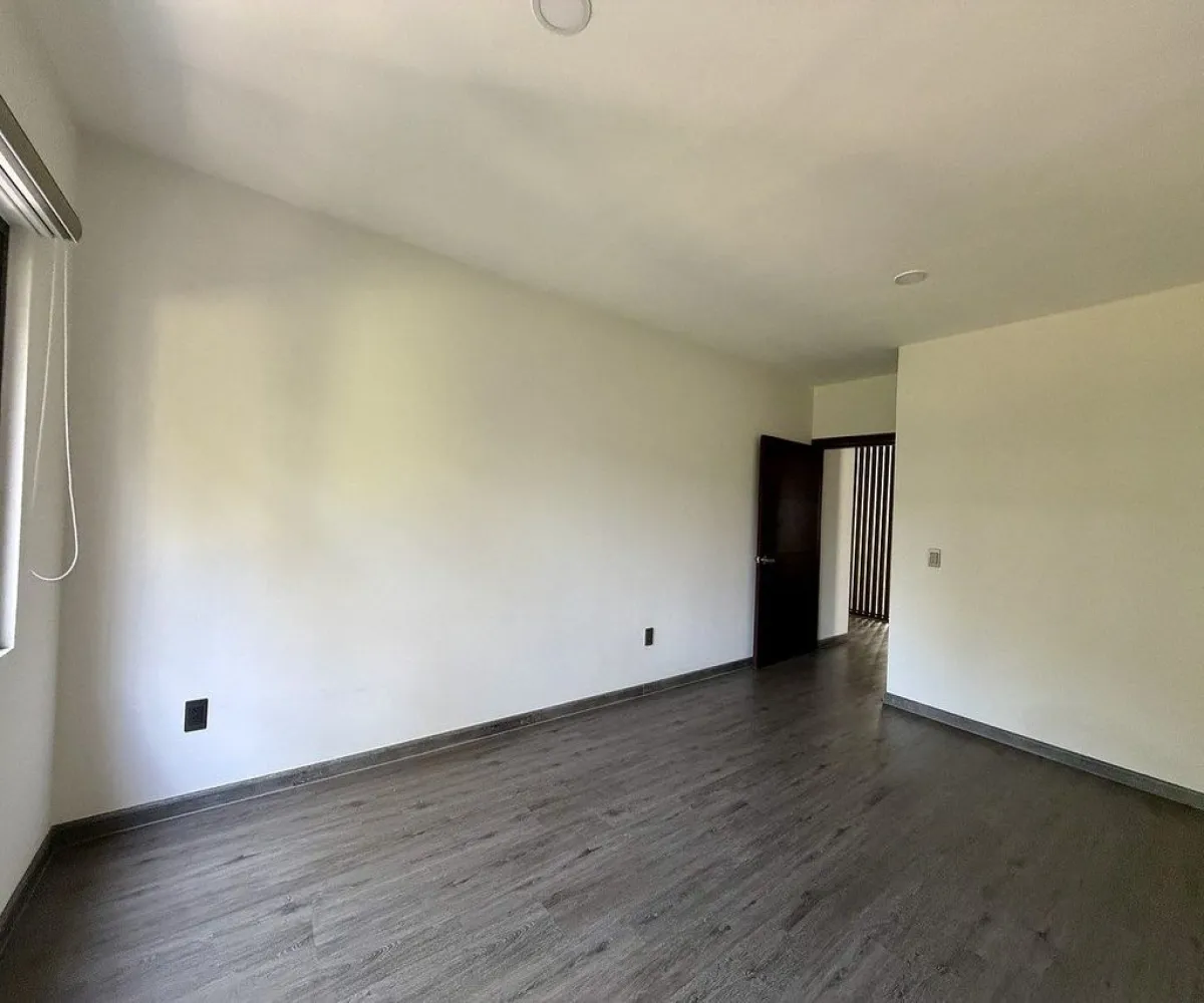 Casa En Venta,El Palomar,Paseo de La Vista Hermosa 209, Tlajomulco de Zúñiga, Jalisco 45643, 5 Habitaciones,5 Baños,Paseo de La Vista Hermosa,2,p0rIUns