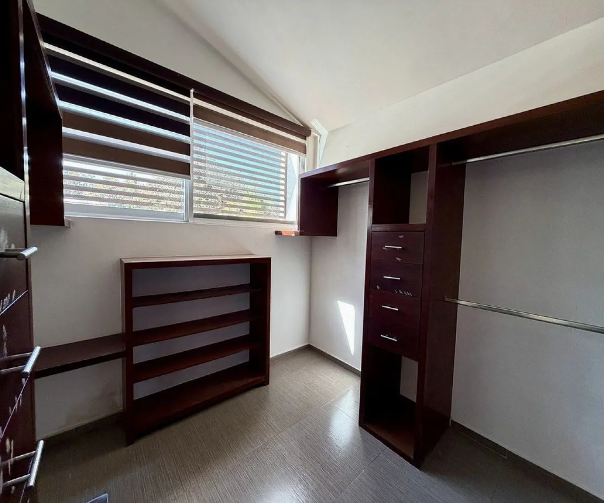 Casa En Venta,El Cielo Coutry Club,Retorno del Roble Oriente 308, Tlajomulco de Zúñiga, Jalisco 45237, 3 Habitaciones,3 Baños,Retorno del Roble Oriente,2,pLaCnWR