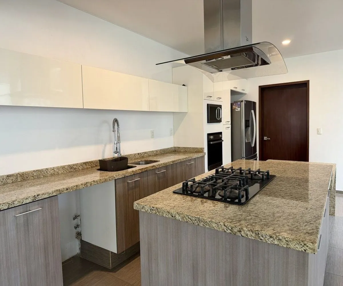 Casa En Venta,El Cielo Coutry Club,Retorno del Roble Oriente 308, Tlajomulco de Zúñiga, Jalisco 45237, 3 Habitaciones,3 Baños,Retorno del Roble Oriente,2,pLaCnWR