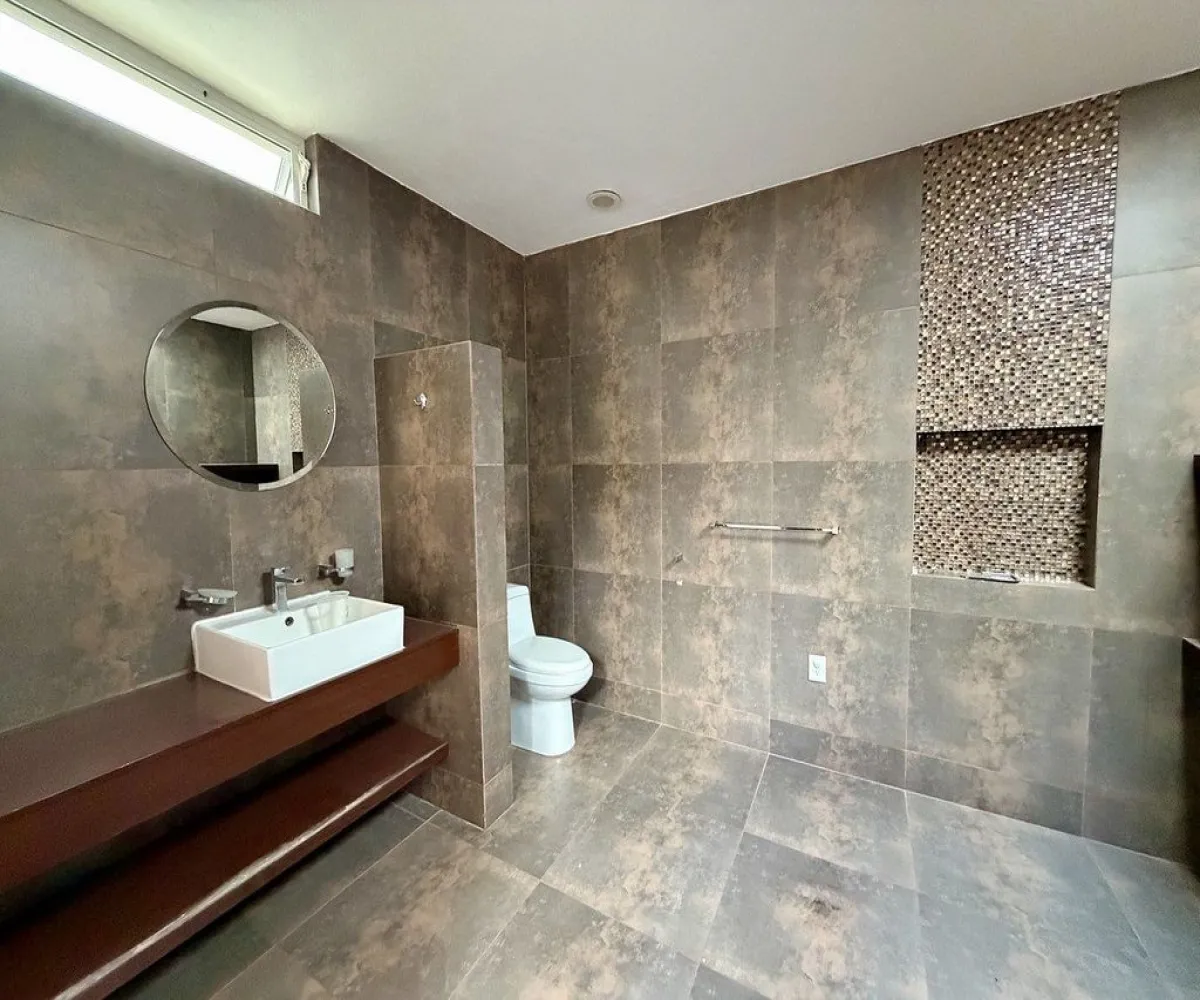 Casa En Venta,El Cielo Coutry Club,Retorno del Roble Oriente 308, Tlajomulco de Zúñiga, Jalisco 45237, 3 Habitaciones,3 Baños,Retorno del Roble Oriente,2,pLaCnWR