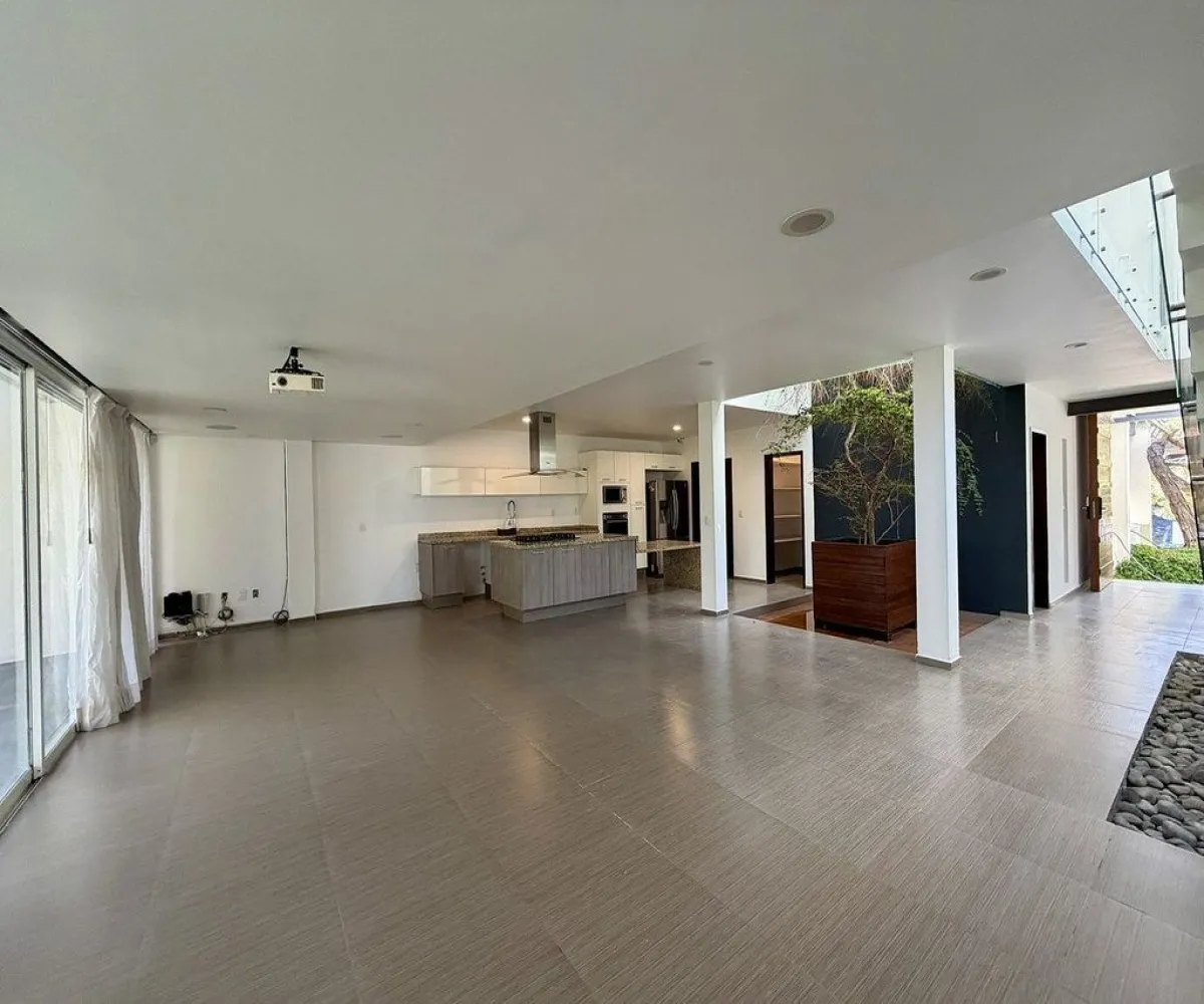 Casa En Venta,El Cielo Coutry Club,Retorno del Roble Oriente 308, Tlajomulco de Zúñiga, Jalisco 45237, 3 Habitaciones,3 Baños,Retorno del Roble Oriente,2,pLaCnWR