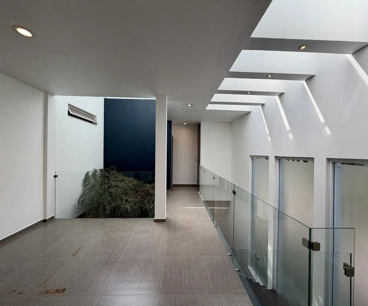 Casa En Venta,El Cielo Coutry Club,Retorno del Roble Oriente 308, Tlajomulco de Zúñiga, Jalisco 45237, 3 Habitaciones,3 Baños,Retorno del Roble Oriente,2,pLaCnWR