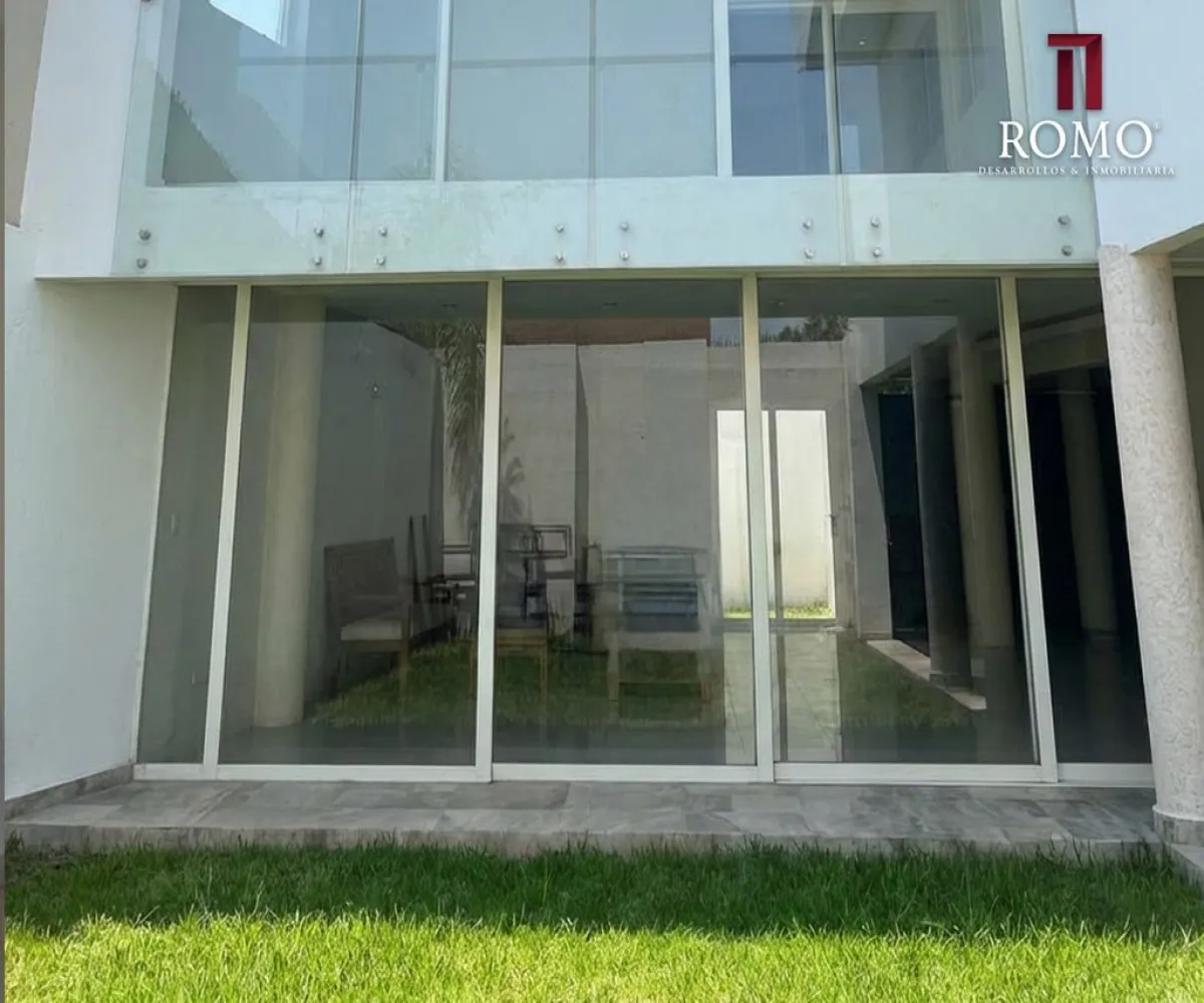 Casa En Venta,Fraccionamiento Real del Valle,Grecia 122, Tlajomulco de Zúñiga, Jalisco 45653, 5 Habitaciones,5 Baños,Grecia,1,pvYCi1j