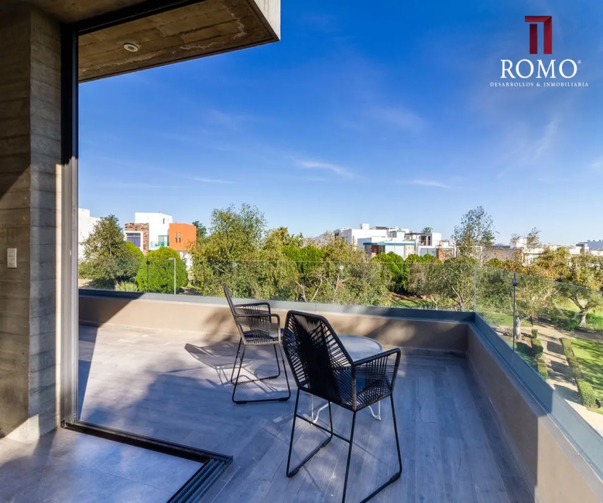 Casa En Venta,La Periquera,privada escorial S/N 95, Zapopan, Jalisco 45134, 3 Habitaciones,3 Baños,privada escorial,1,pxgV6xB