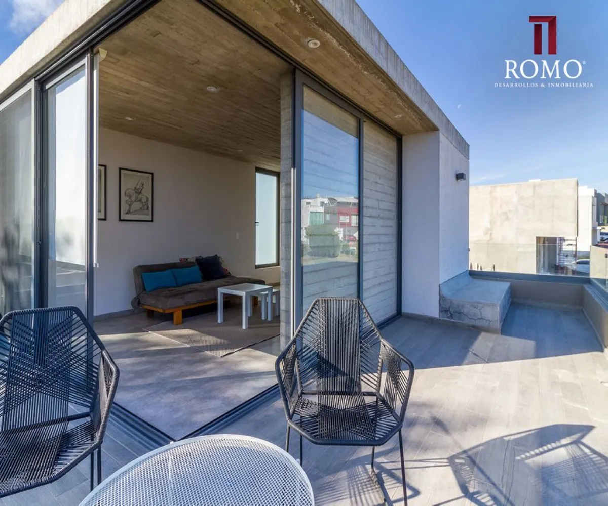 Casa En Venta,La Periquera,privada escorial S/N 95, Zapopan, Jalisco 45134, 3 Habitaciones,3 Baños,privada escorial,1,pxgV6xB