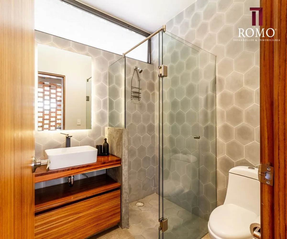 Casa En Venta,La Periquera,privada escorial S/N 95, Zapopan, Jalisco 45134, 3 Habitaciones,3 Baños,privada escorial,1,pxgV6xB