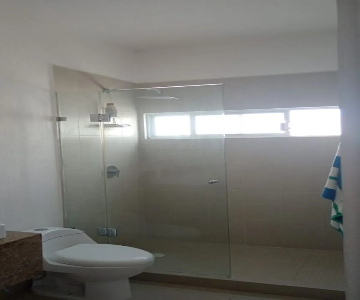 Casa En Venta,Fracc. El Roble,Calle Roble Rojo 42, Bahía de Banderas, Nayarit 63735, 3 Habitaciones,2 Baños,Calle Roble Rojo,1,pgTzkjw