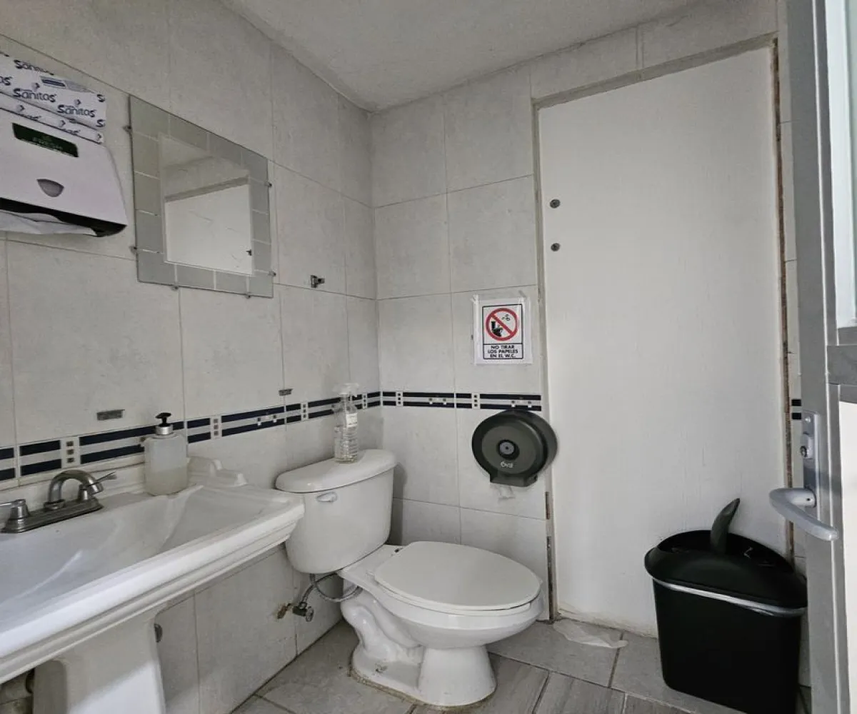 Bodega En Renta,El Mante,Emiliano Zapata 243, Zapopan, Jalisco 45235,3 Baños,Emiliano Zapata,1,pNB6KZh