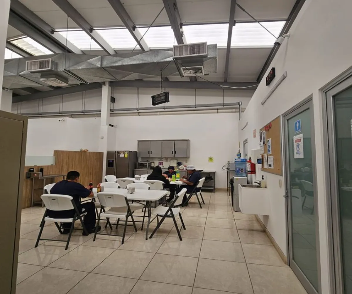 Bodega En Renta,El Mante,Emiliano Zapata 243, Zapopan, Jalisco 45235,3 Baños,Emiliano Zapata,1,pNB6KZh