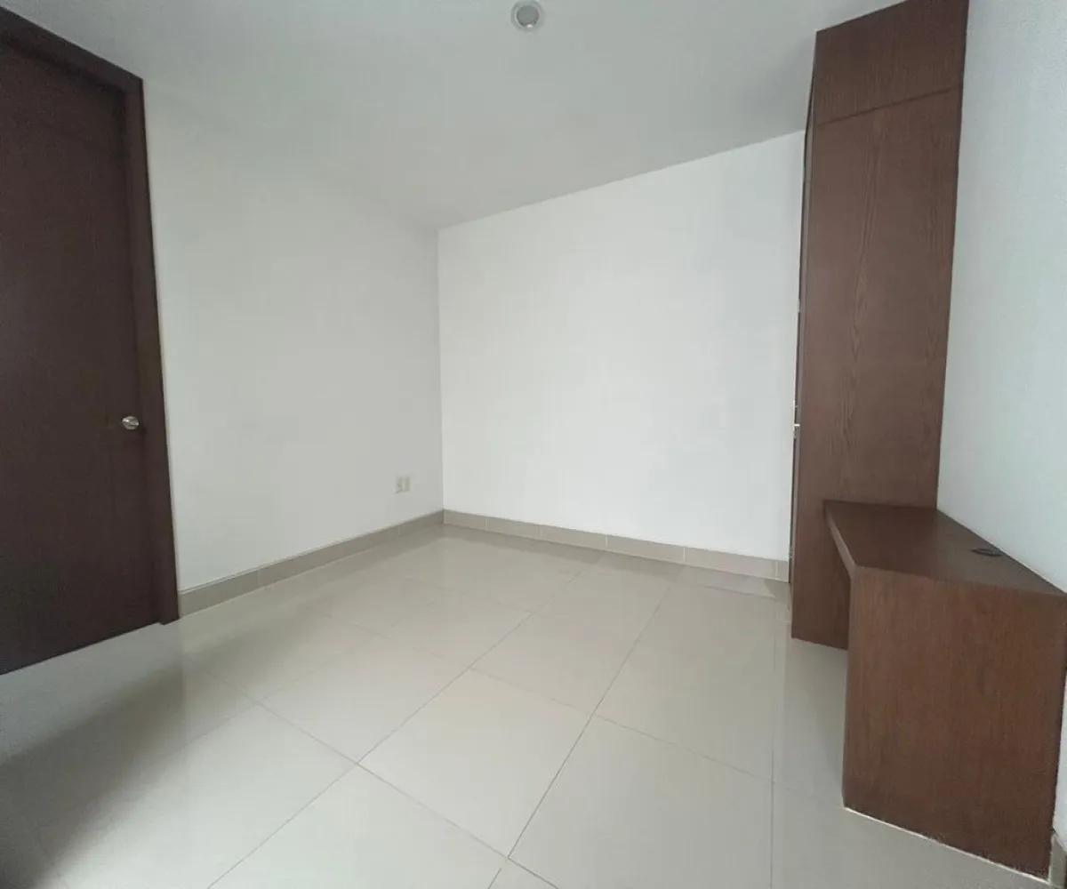 Casa En Renta,Jardines de Los Arcos,Calle Cuautitlán 526, Guadalajara, Jalisco 44500, 3 Habitaciones,3 Baños,Calle Cuautitlán,1,p37zfTf