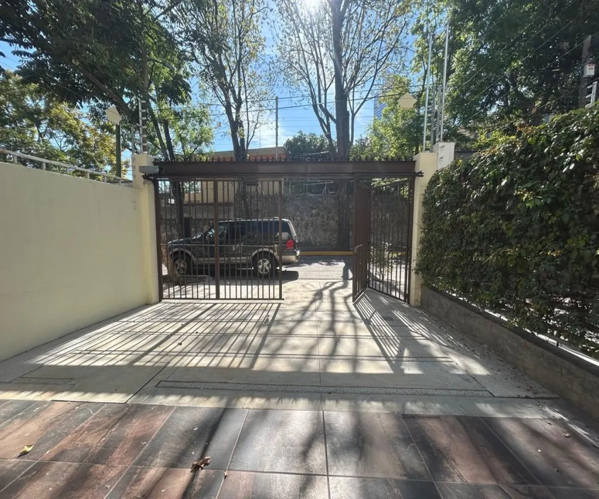 Casa En Renta,Jardines de Los Arcos,Calle Cuautitlán 526, Guadalajara, Jalisco 44500, 3 Habitaciones,3 Baños,Calle Cuautitlán,1,p37zfTf