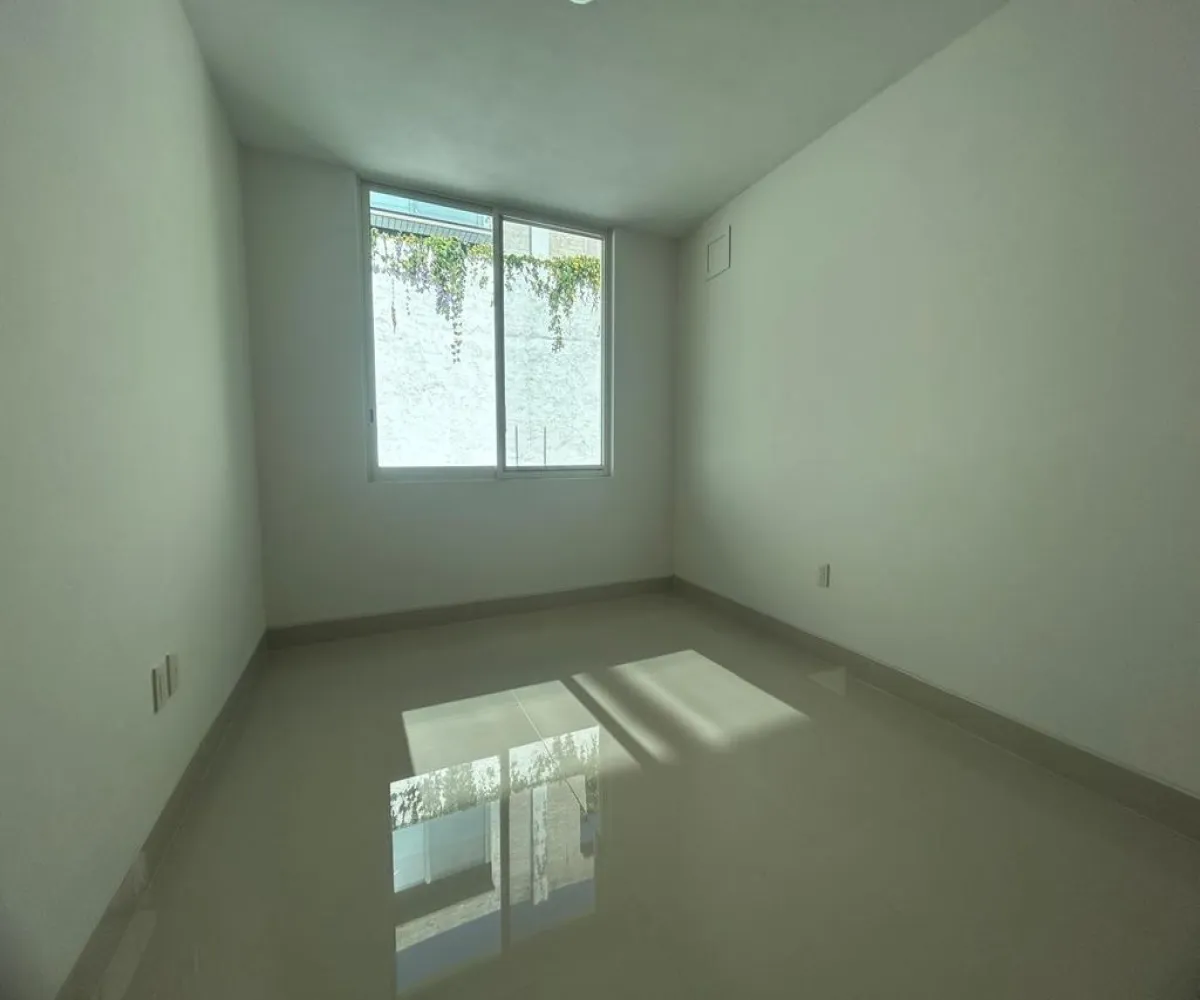 Casa En Renta,Jardines de Los Arcos,Calle Cuautitlán 526, Guadalajara, Jalisco 44500, 3 Habitaciones,3 Baños,Calle Cuautitlán,1,p37zfTf
