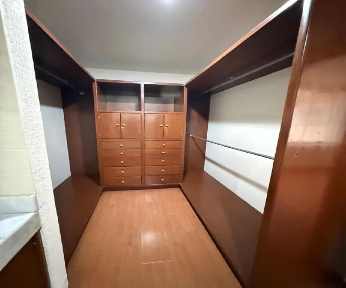 Casa En Renta,Puerta de Hierro,Sendero de los Encinos L-14 39, Zapopan, Jalisco 45116, 3 Habitaciones,3 Baños,Sendero de los Encinos ,2,pERrGMP