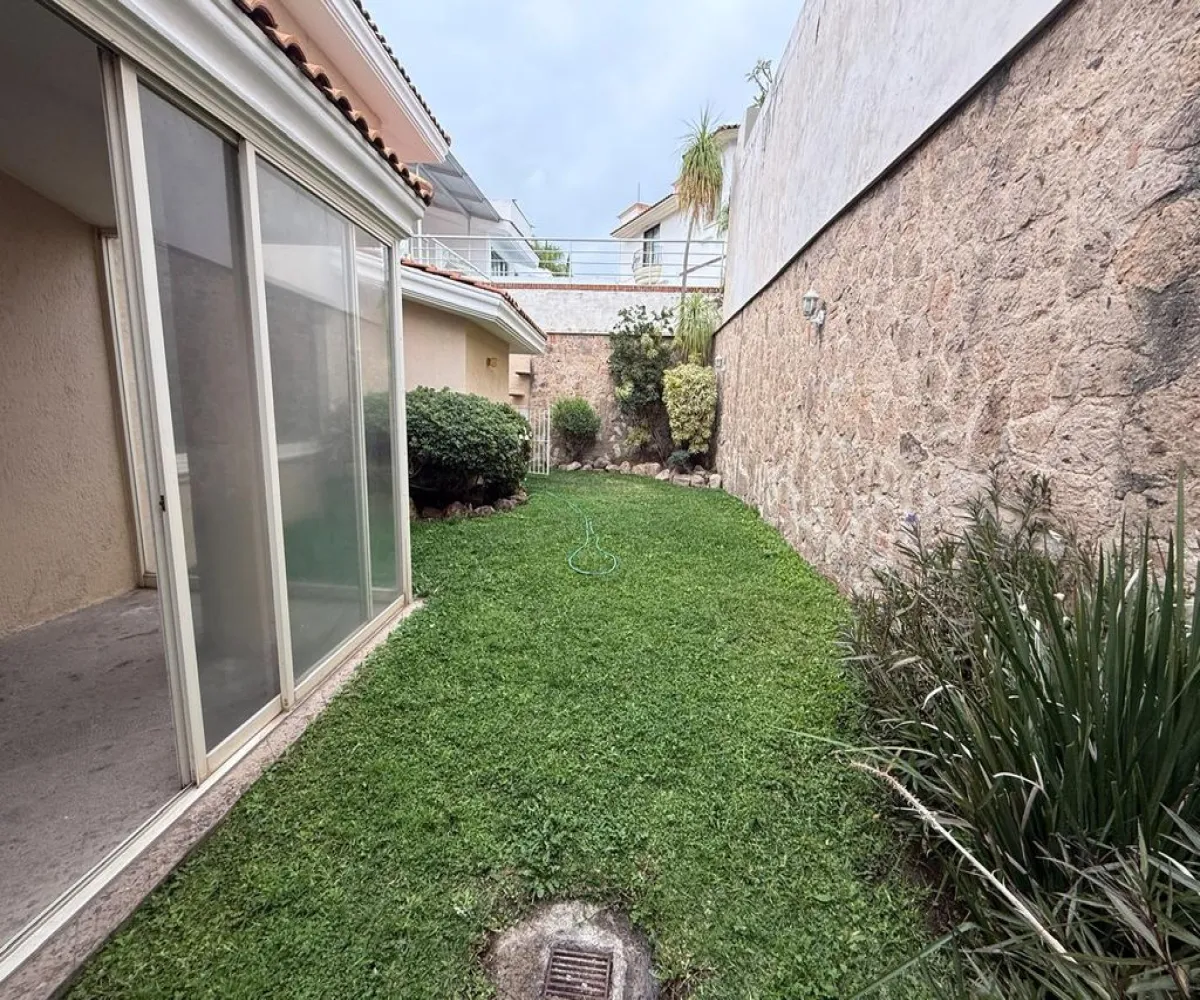 Casa En Renta,Puerta de Hierro,Sendero de los Encinos L-14 39, Zapopan, Jalisco 45116, 3 Habitaciones,3 Baños,Sendero de los Encinos ,2,pERrGMP