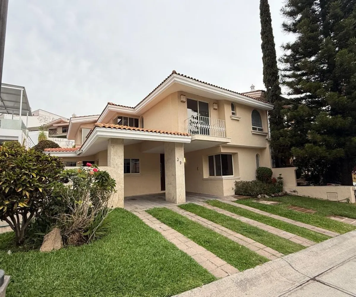 Casa En Renta,Puerta de Hierro,Sendero de los Encinos L-14 39, Zapopan, Jalisco 45116, 3 Habitaciones,3 Baños,Sendero de los Encinos ,2,pERrGMP