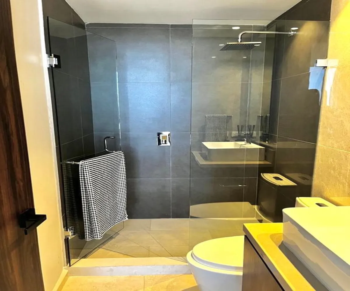 Departamento En Venta,Colinas De San Javier 2da Secc,Colinas de San Javier 2030, Zapopan, Jalisco 45110, 2 Habitaciones,2 Baños,Colinas de San Javier ,12,p6hVIil