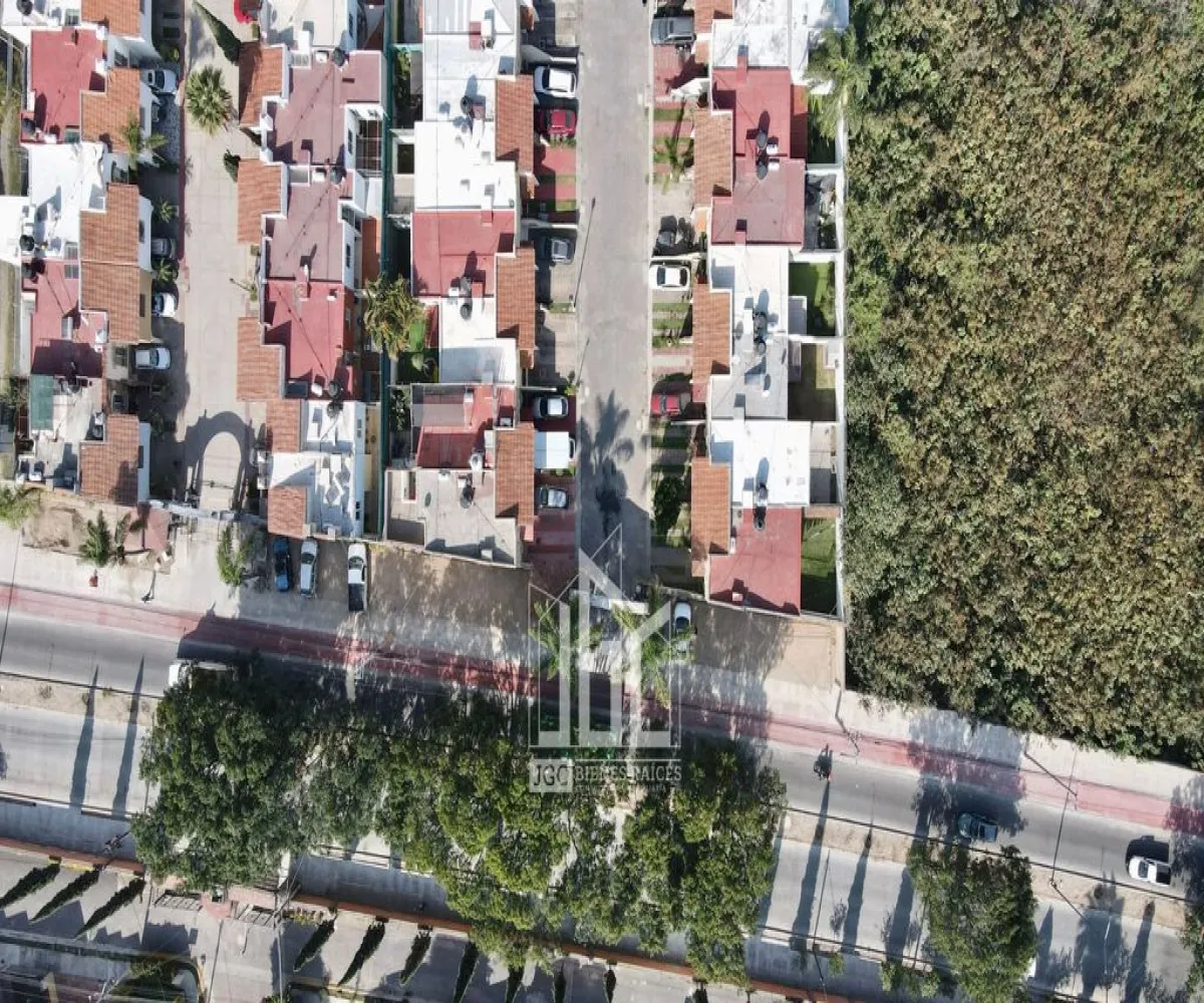 Casa En Venta,Hacienda del Oro,Avenida Camino Real a Colima 2980 6, Tlajomulco de Zúñiga, Jalisco 45645, 3 Habitaciones,2 Baños,Avenida Camino Real a Colima,2,pQ1EhxT