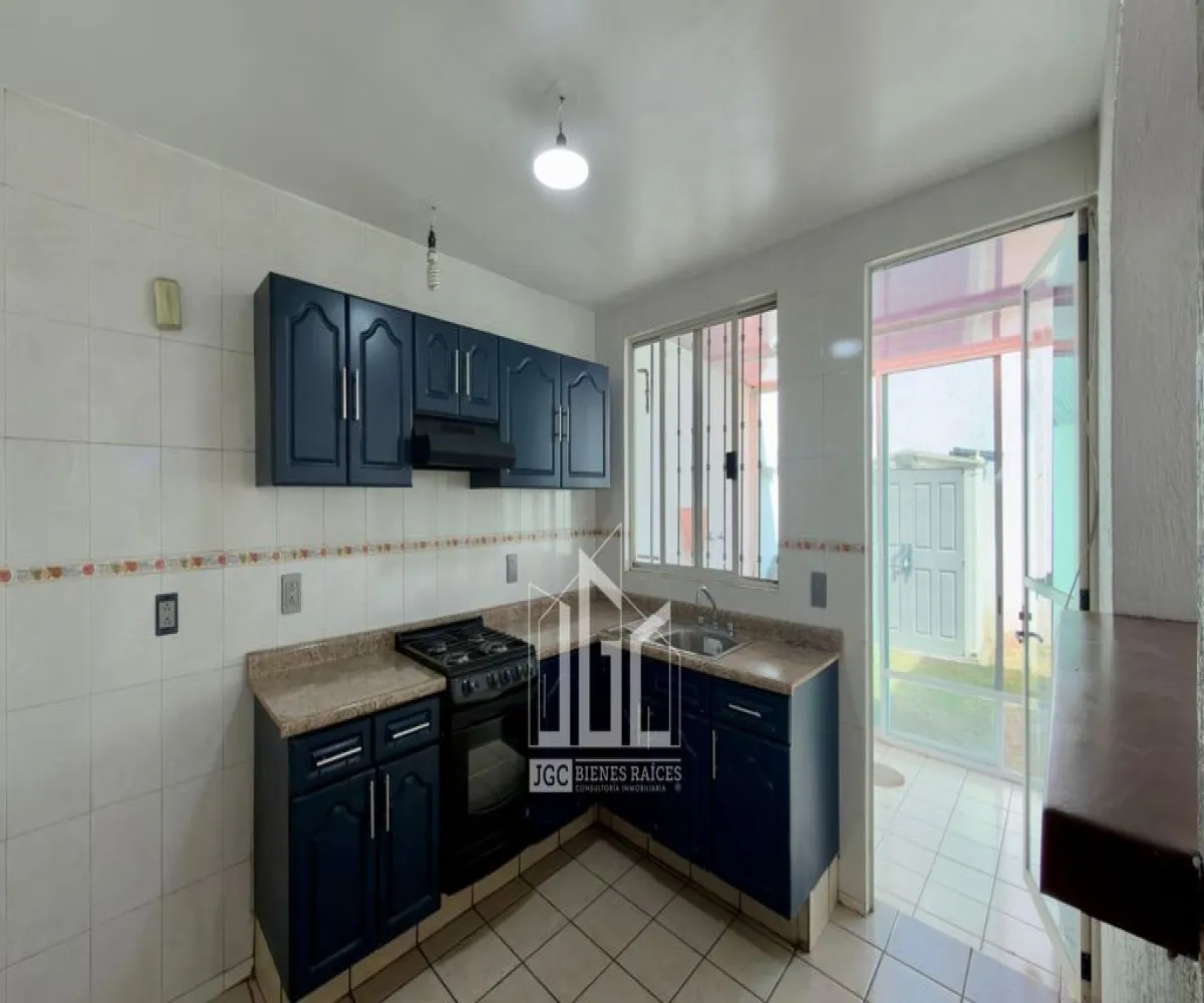 Casa En Venta,Hacienda del Oro,Avenida Camino Real a Colima 2980 6, Tlajomulco de Zúñiga, Jalisco 45645, 3 Habitaciones,2 Baños,Avenida Camino Real a Colima,2,pQ1EhxT