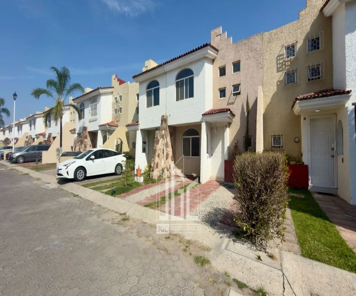 Casa En Venta,Hacienda del Oro,Avenida Camino Real a Colima 2980 6, Tlajomulco de Zúñiga, Jalisco 45645, 3 Habitaciones,2 Baños,Avenida Camino Real a Colima,2,pQ1EhxT