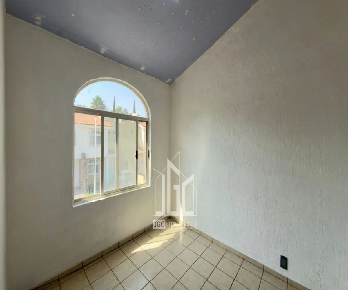 Casa En Venta,Hacienda del Oro,Avenida Camino Real a Colima 2980 6, Tlajomulco de Zúñiga, Jalisco 45645, 3 Habitaciones,2 Baños,Avenida Camino Real a Colima,2,pQ1EhxT