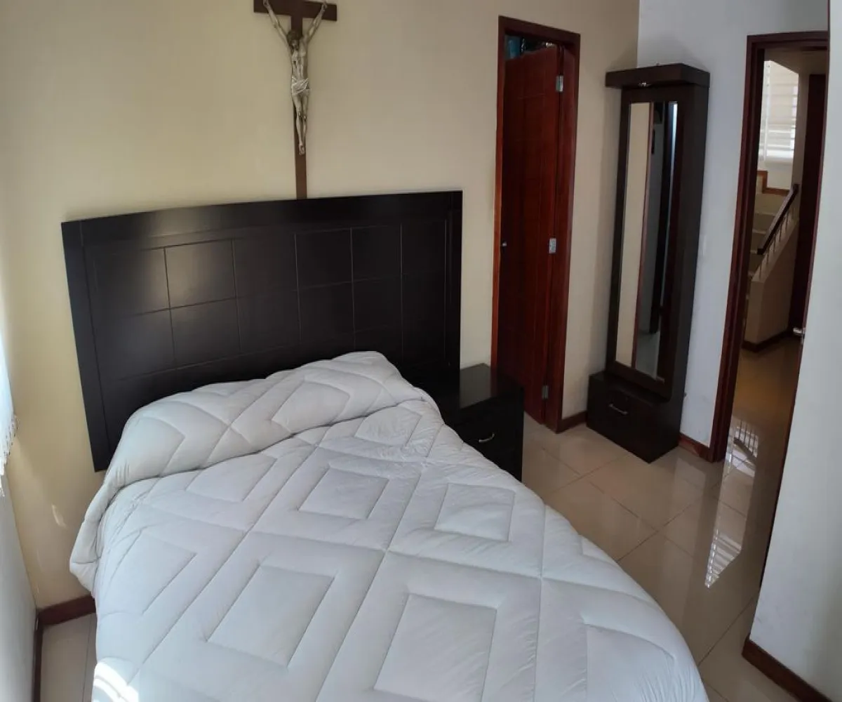 Casa En Venta,Zapopan,Av. Valle de los imperios S/N, Zapopan, Jalisco 45134, 3 Habitaciones,2 Baños,Av. Valle de los imperios ,3,pzE1Qx2