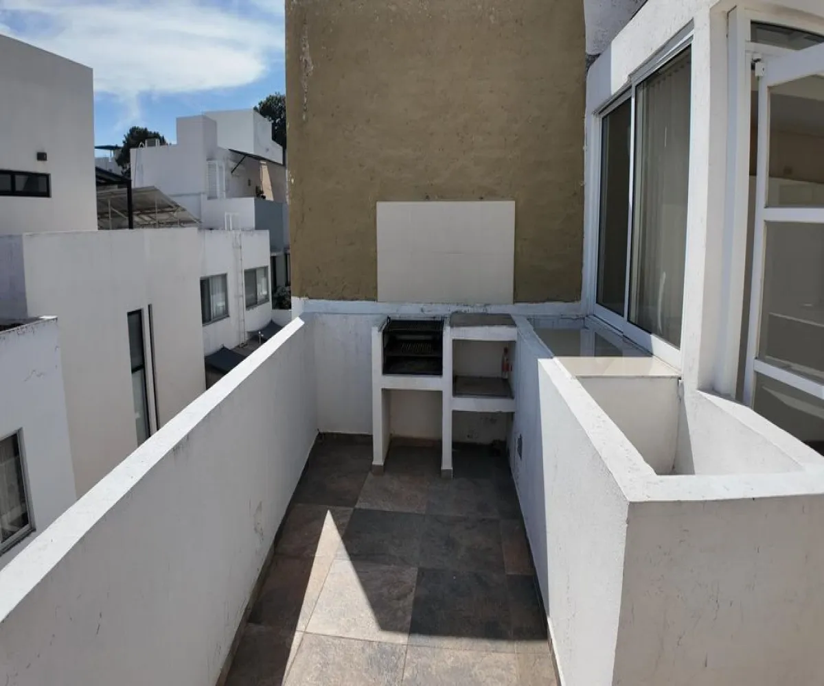 Casa En Venta,Zapopan,Av. Valle de los imperios S/N, Zapopan, Jalisco 45134, 3 Habitaciones,2 Baños,Av. Valle de los imperios ,3,pzE1Qx2