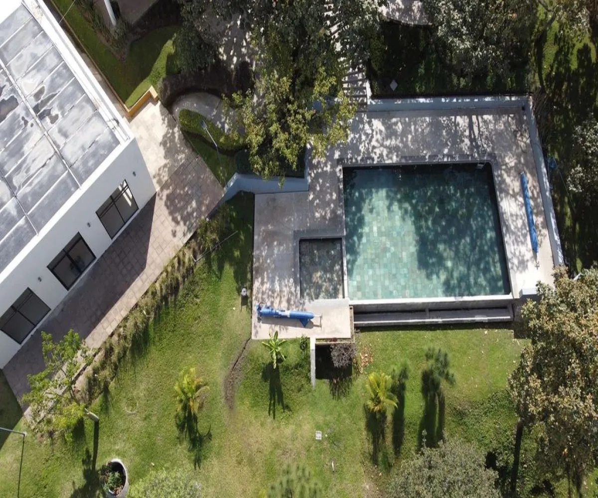 Casa En Venta,Zapopan,Av. Valle de los imperios S/N, Zapopan, Jalisco 45134, 3 Habitaciones,2 Baños,Av. Valle de los imperios ,3,pzE1Qx2