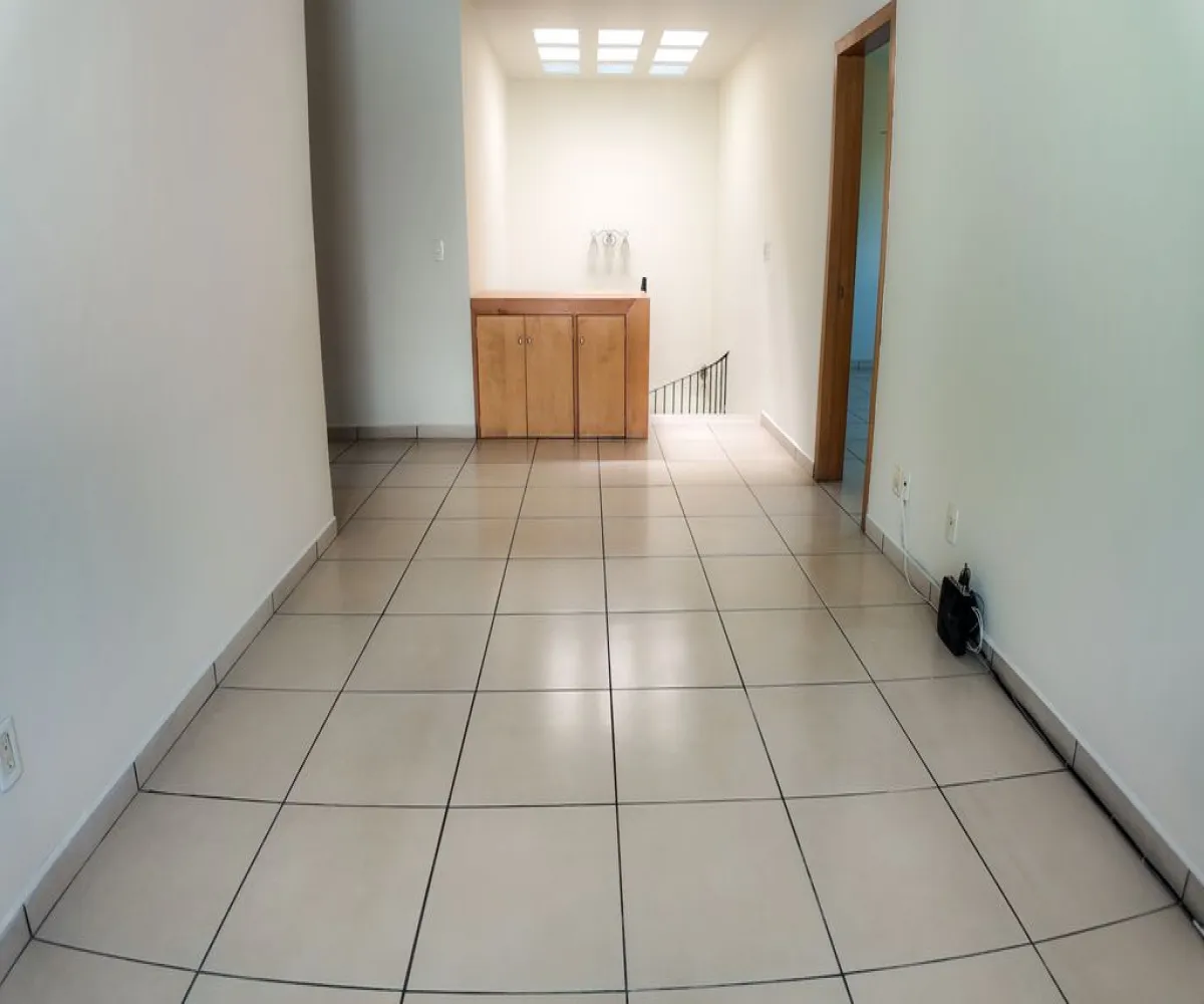 Casa En Venta,Fracc Puertas Del Tule,Avenida del Ahuehuete S/N, Zapopan, Jalisco 45017, 4 Habitaciones,4 Baños,Avenida del Ahuehuete,2,pSuFIND