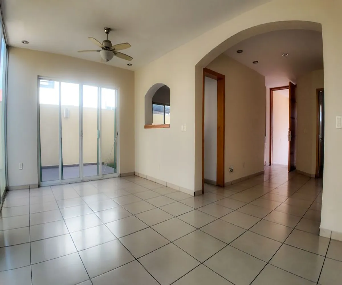 Casa En Venta,Fracc Puertas Del Tule,Avenida del Ahuehuete S/N, Zapopan, Jalisco 45017, 4 Habitaciones,4 Baños,Avenida del Ahuehuete,2,pSuFIND