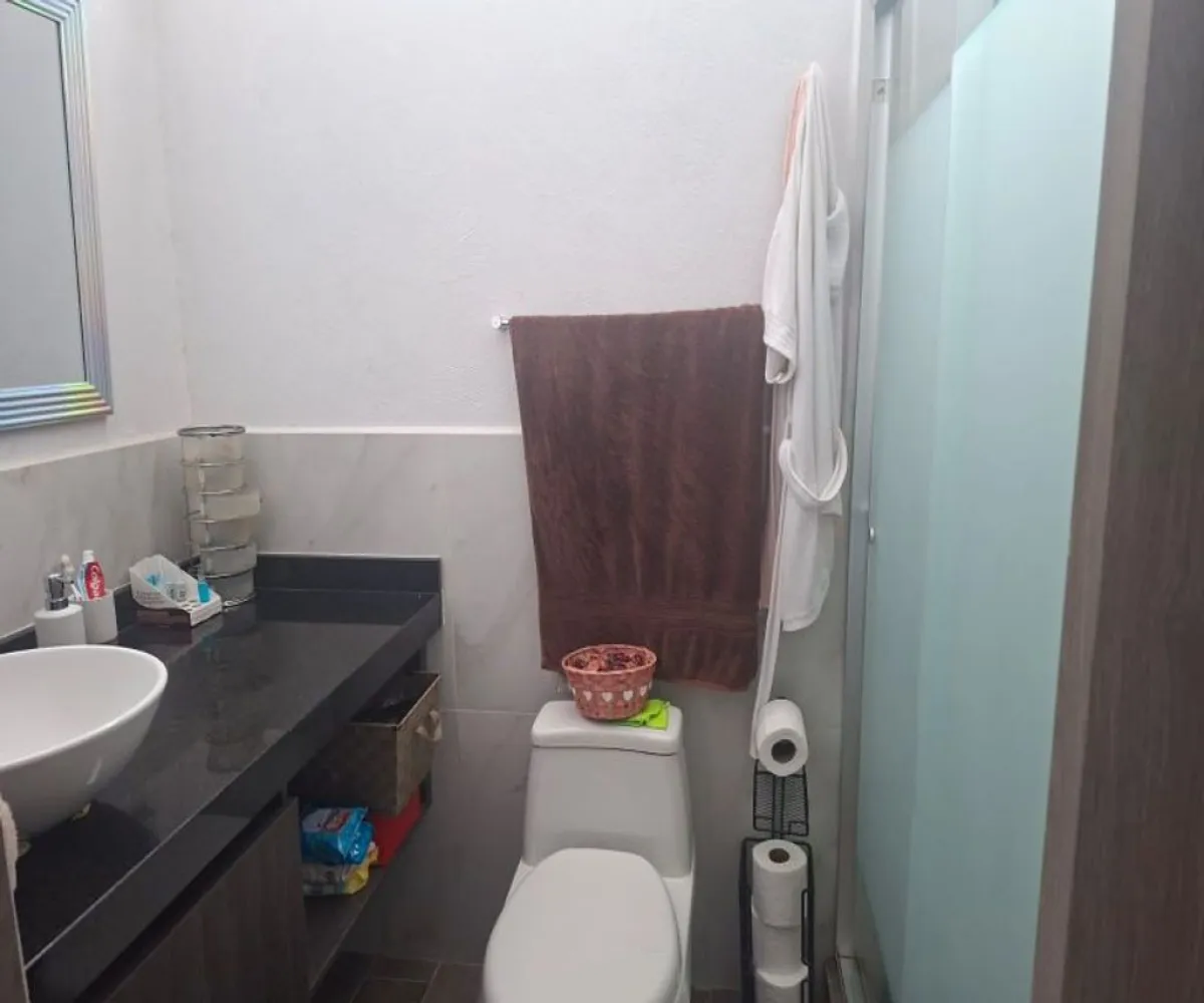 Casa En Venta,Jardines de Santa Anita,Jesús Aguilar 1047 89, Tlajomulco de Zúñiga, Jalisco 45646, 3 Habitaciones,2 Baños,Jesús Aguilar,1,pDKu113