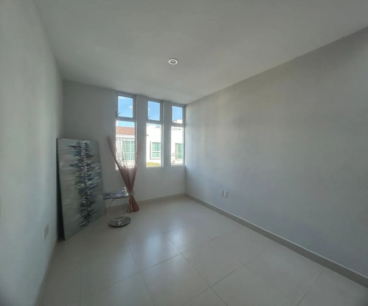 Casa En Renta,La Tijera,Calle Boulevard Valle del Silicio 150 225, Tlajomulco de Zúñiga, Jalisco 45647, 3 Habitaciones,3 Baños,Calle Boulevard Valle del Silicio,1,pgGcAPY