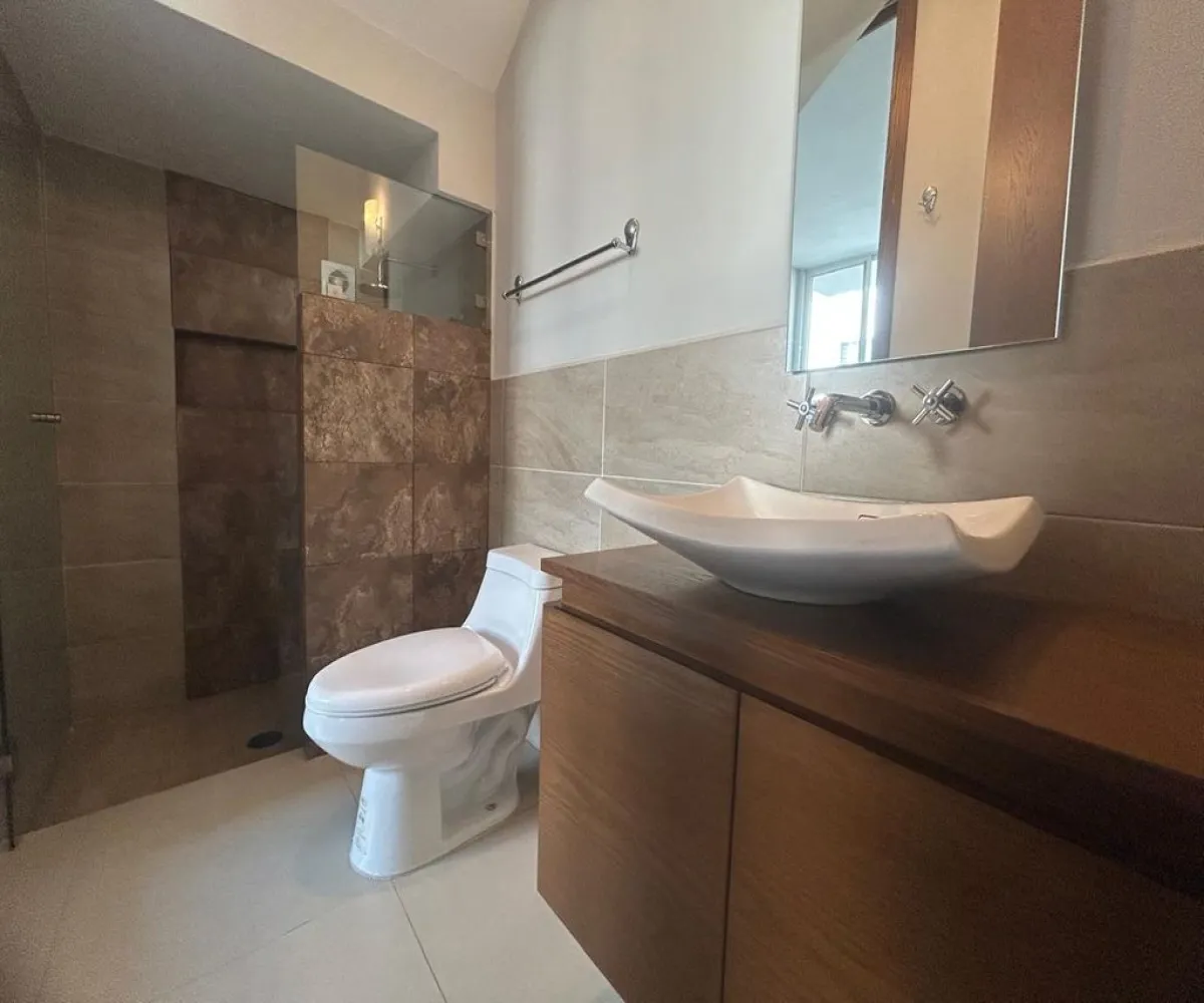 Casa En Renta,La Tijera,Calle Boulevard Valle del Silicio 150 225, Tlajomulco de Zúñiga, Jalisco 45647, 3 Habitaciones,3 Baños,Calle Boulevard Valle del Silicio,1,pgGcAPY