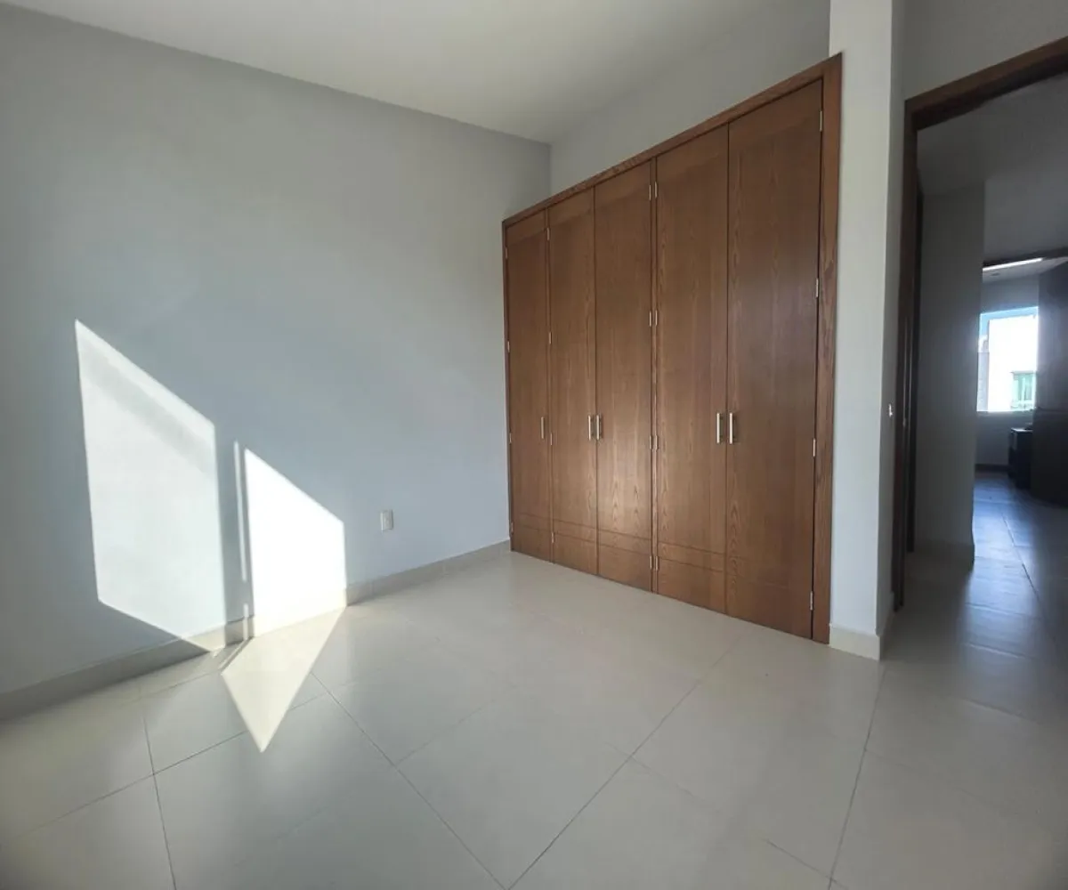 Casa En Renta,La Tijera,Calle Boulevard Valle del Silicio 150 225, Tlajomulco de Zúñiga, Jalisco 45647, 3 Habitaciones,3 Baños,Calle Boulevard Valle del Silicio,1,pgGcAPY