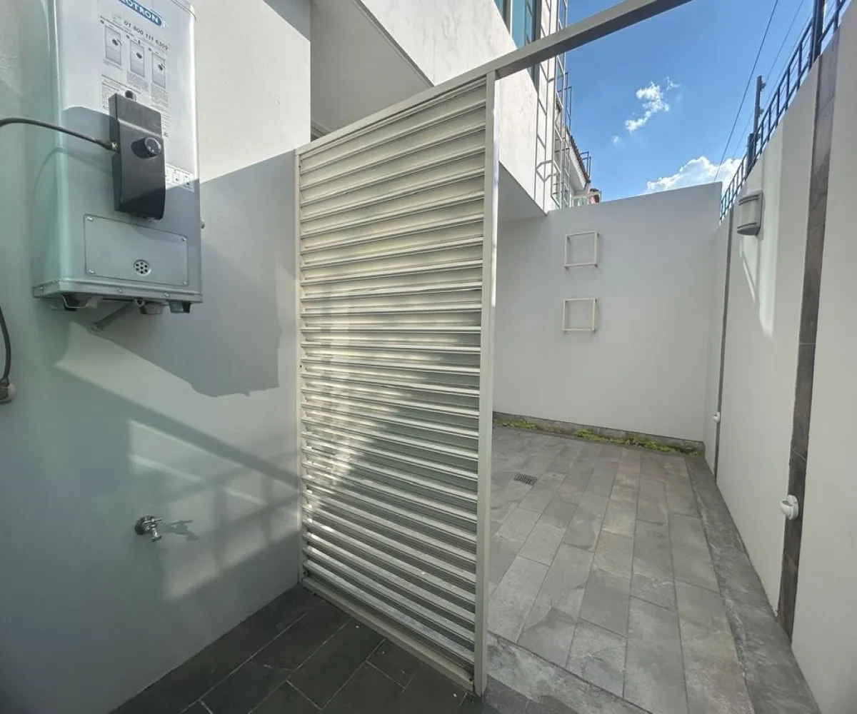 Casa En Renta,La Tijera,Calle Boulevard Valle del Silicio 150 225, Tlajomulco de Zúñiga, Jalisco 45647, 3 Habitaciones,3 Baños,Calle Boulevard Valle del Silicio,1,pgGcAPY