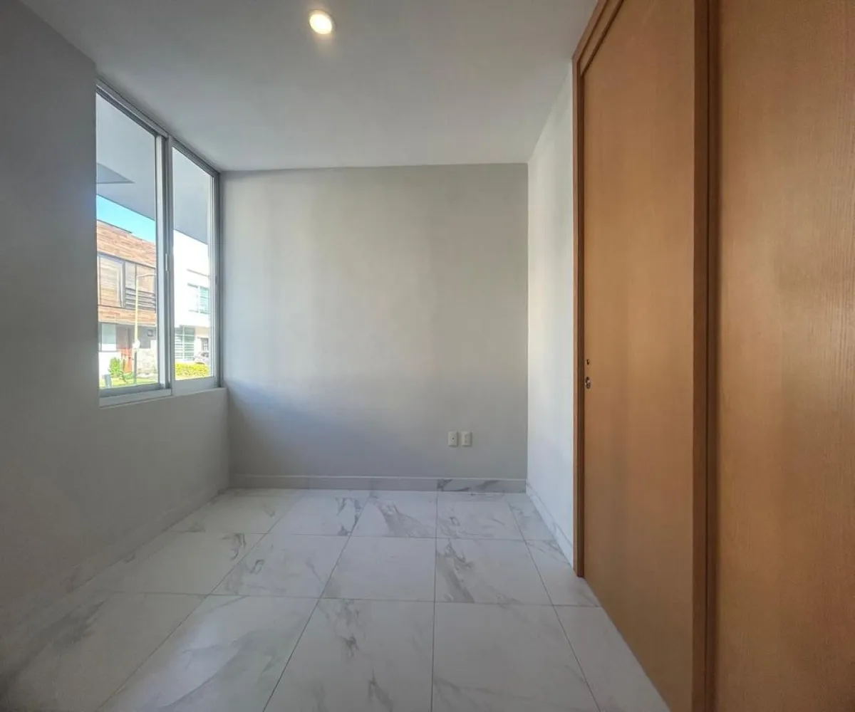 Casa En Renta,La Tijera,Calle Boulevard Valle del Silicio 150 163, Tlajomulco de Zúñiga, Jalisco 45647, 3 Habitaciones,3 Baños,Calle Boulevard Valle del Silicio,1,pRLWSFb
