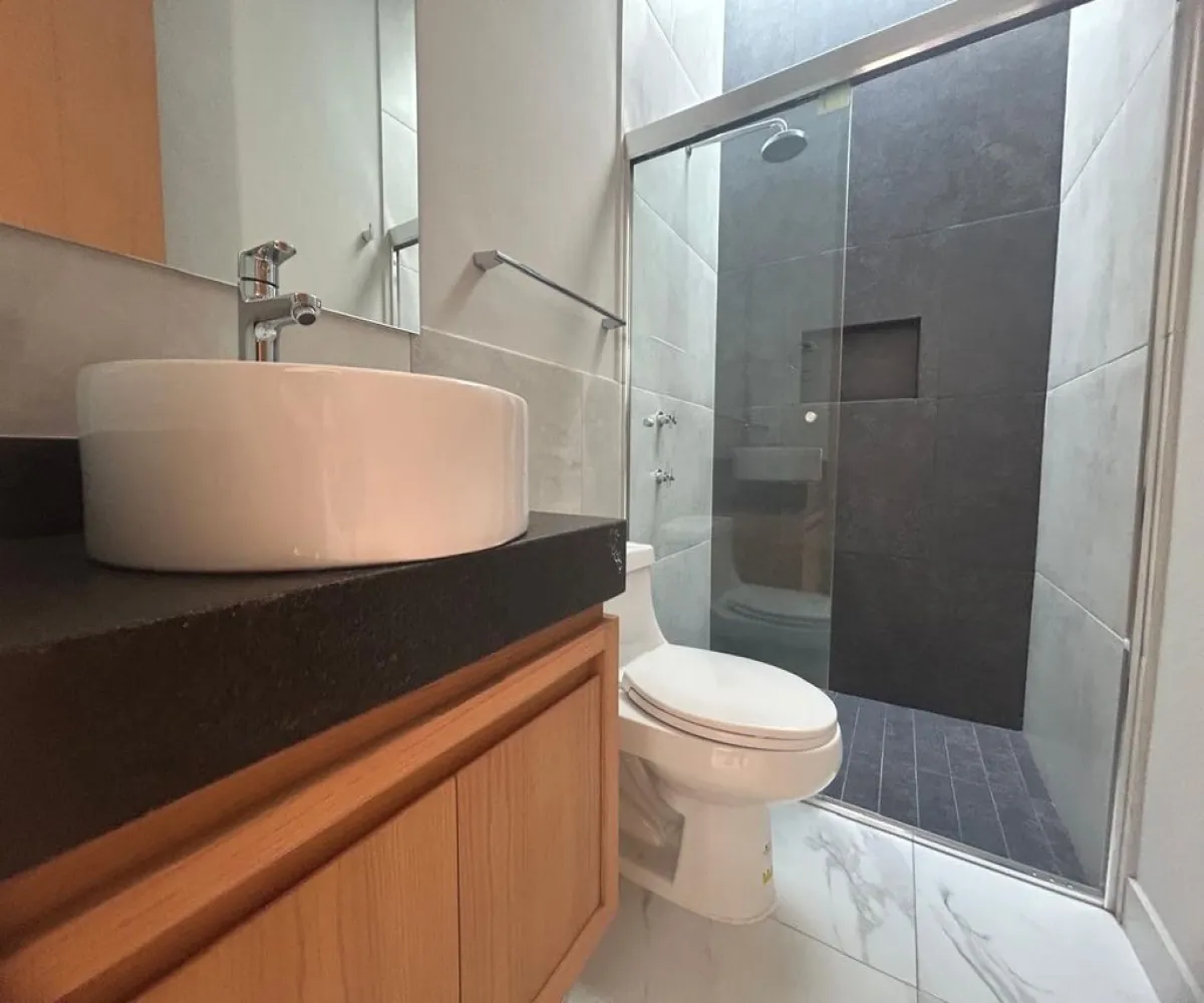 Casa En Renta,La Tijera,Calle Boulevard Valle del Silicio 150 163, Tlajomulco de Zúñiga, Jalisco 45647, 3 Habitaciones,3 Baños,Calle Boulevard Valle del Silicio,1,pRLWSFb