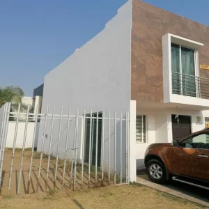 Casa En Venta,Rinconada de Los Fresnos,Rinconada de la Ceiba 1977, Zapopan, Jalisco 45138, 3 Habitaciones,3 Baños,Rinconada de la Ceiba,1,plPoTfN