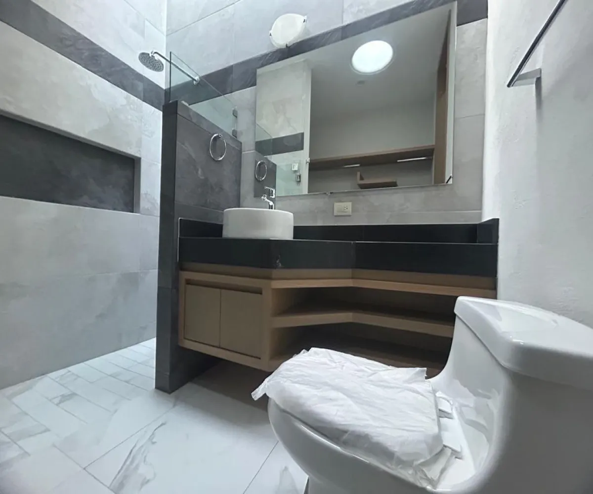 Casa En Renta,La Tijera,Calle Boulevard Valle del Silicio 150 162, Tlajomulco de Zúñiga, Jalisco 45647, 3 Habitaciones,3 Baños,Calle Boulevard Valle del Silicio,1,pkIhRq8