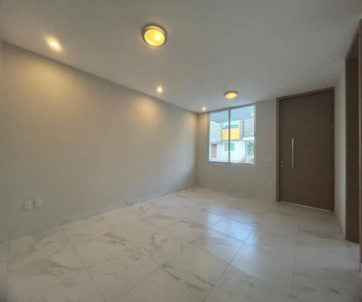 Casa En Renta,La Tijera,Calle Boulevard Valle del Silicio 150 162, Tlajomulco de Zúñiga, Jalisco 45647, 3 Habitaciones,3 Baños,Calle Boulevard Valle del Silicio,1,pkIhRq8