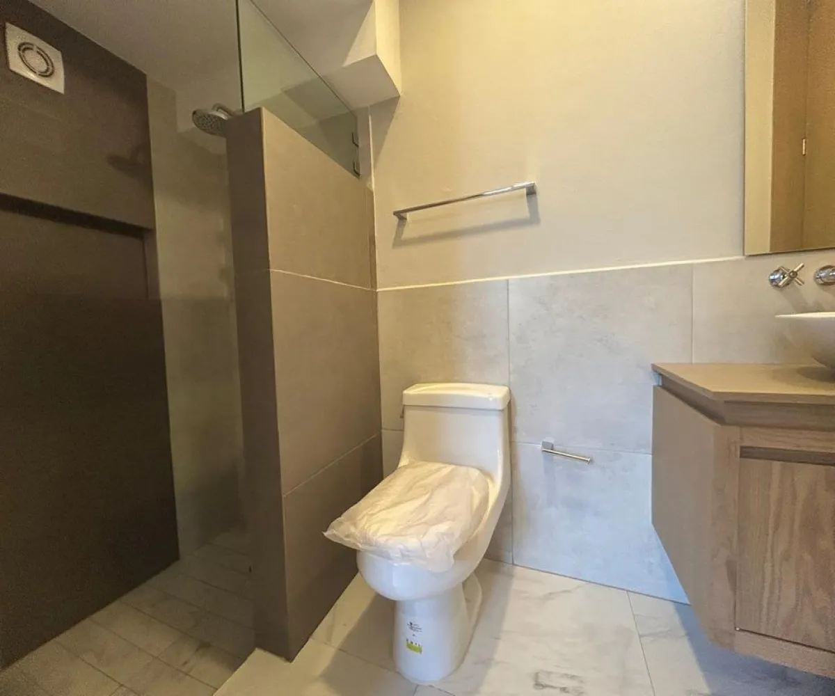 Casa En Renta,La Tijera,Calle Boulevard Valle del Silicio 150 162, Tlajomulco de Zúñiga, Jalisco 45647, 3 Habitaciones,3 Baños,Calle Boulevard Valle del Silicio,1,pkIhRq8