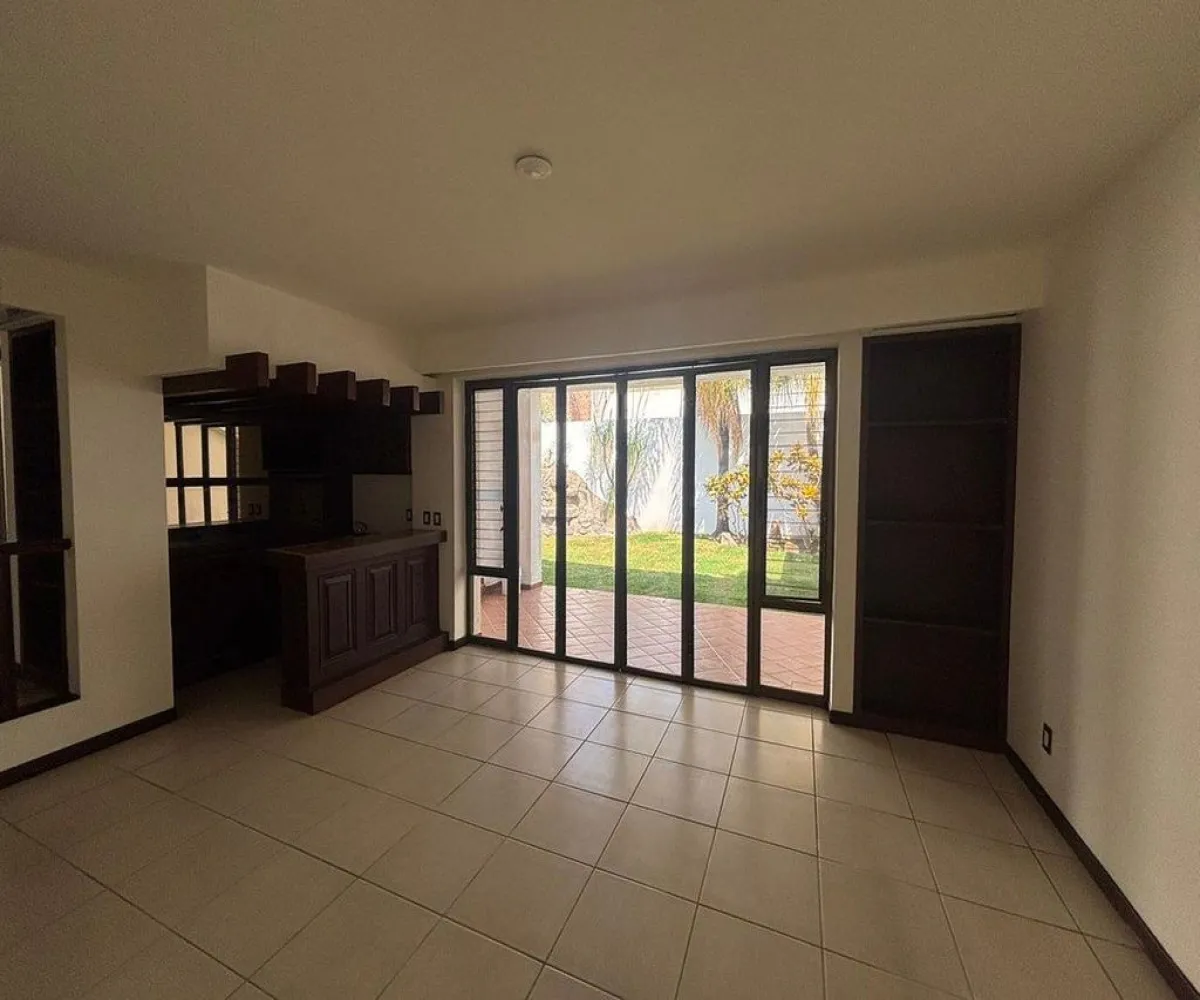 Casa En Venta,Prados Providencia,Calle José Bonifacio Andrada 3066, Guadalajara, Jalisco 44670, 3 Habitaciones,3 Baños,Calle José Bonifacio Andrada,2,p8U56C5