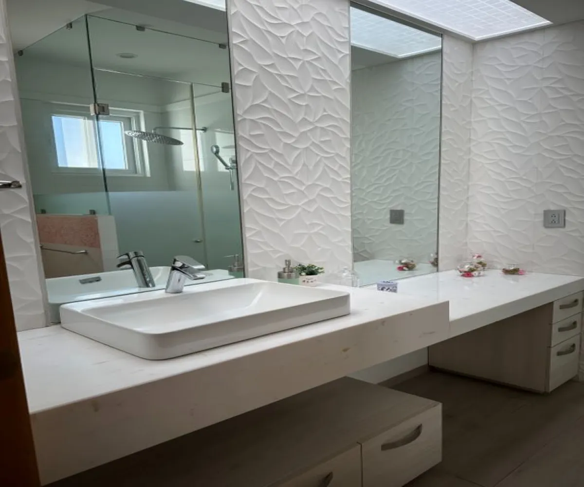 Casa En Venta,Los Olivos,Av. Ramon Corona 2748 E18, Zapopan, Jalisco 45039, 4 Habitaciones,4 Baños,Av. Ramon Corona,1,pV7pTRH