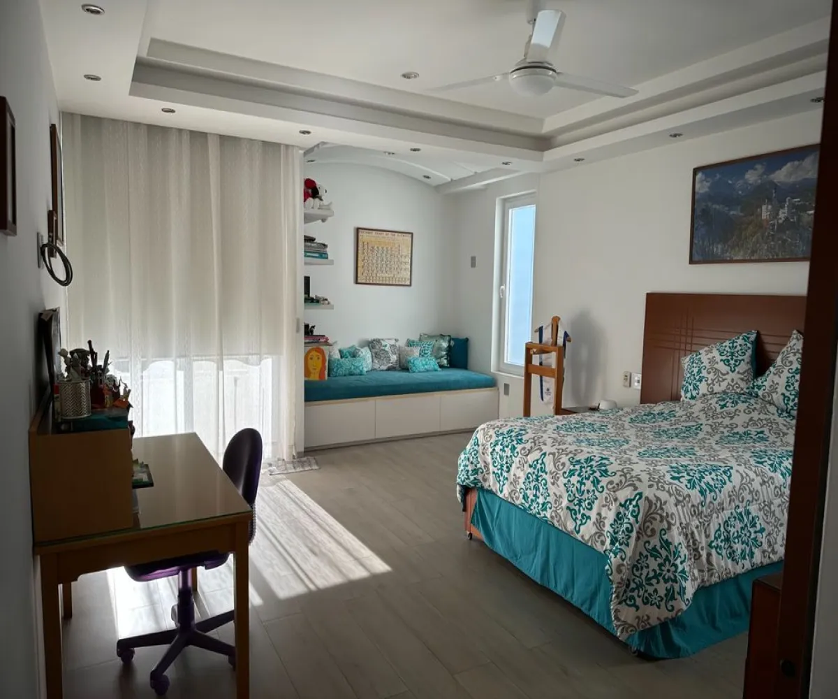 Casa En Venta,Los Olivos,Av. Ramon Corona 2748 E18, Zapopan, Jalisco 45039, 4 Habitaciones,4 Baños,Av. Ramon Corona,1,pV7pTRH