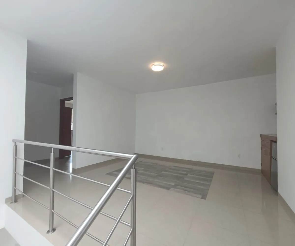 Casa En Venta,Jardines de Guadalupe,Calle Santo Tomás de Aquino 4840, Zapopan, Jalisco 45038, 4 Habitaciones,4 Baños,Calle Santo Tomás de Aquino,1,pAaye5i