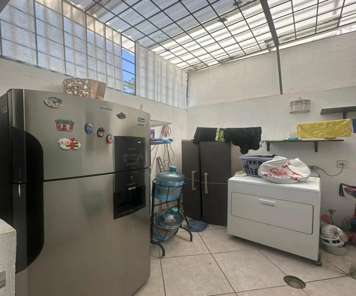 Casa En Venta,Puerta del Sol,Av. Moctezuma 5296 10, Zapopan, Jalisco 45117, 2.5 Habitaciones,1 Baño,Av. Moctezuma,2,723309